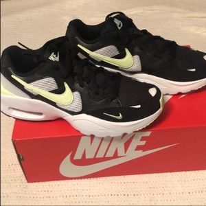 air max battle force